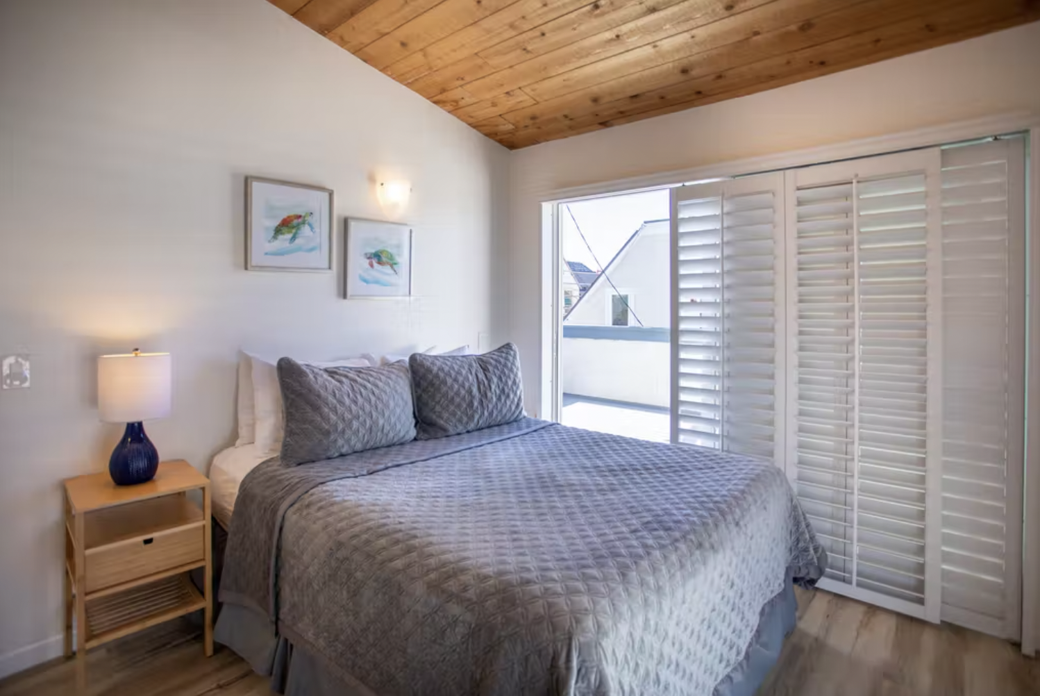 Rockaway Home - Image 29